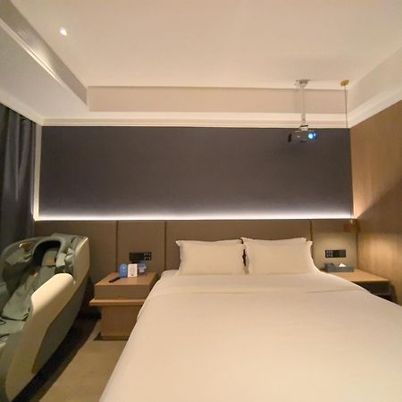 Luyue Hotel Movie Hotel Huaqiangbei Convention And Exhibition Center Branch Shenzhen Zewnętrze zdjęcie