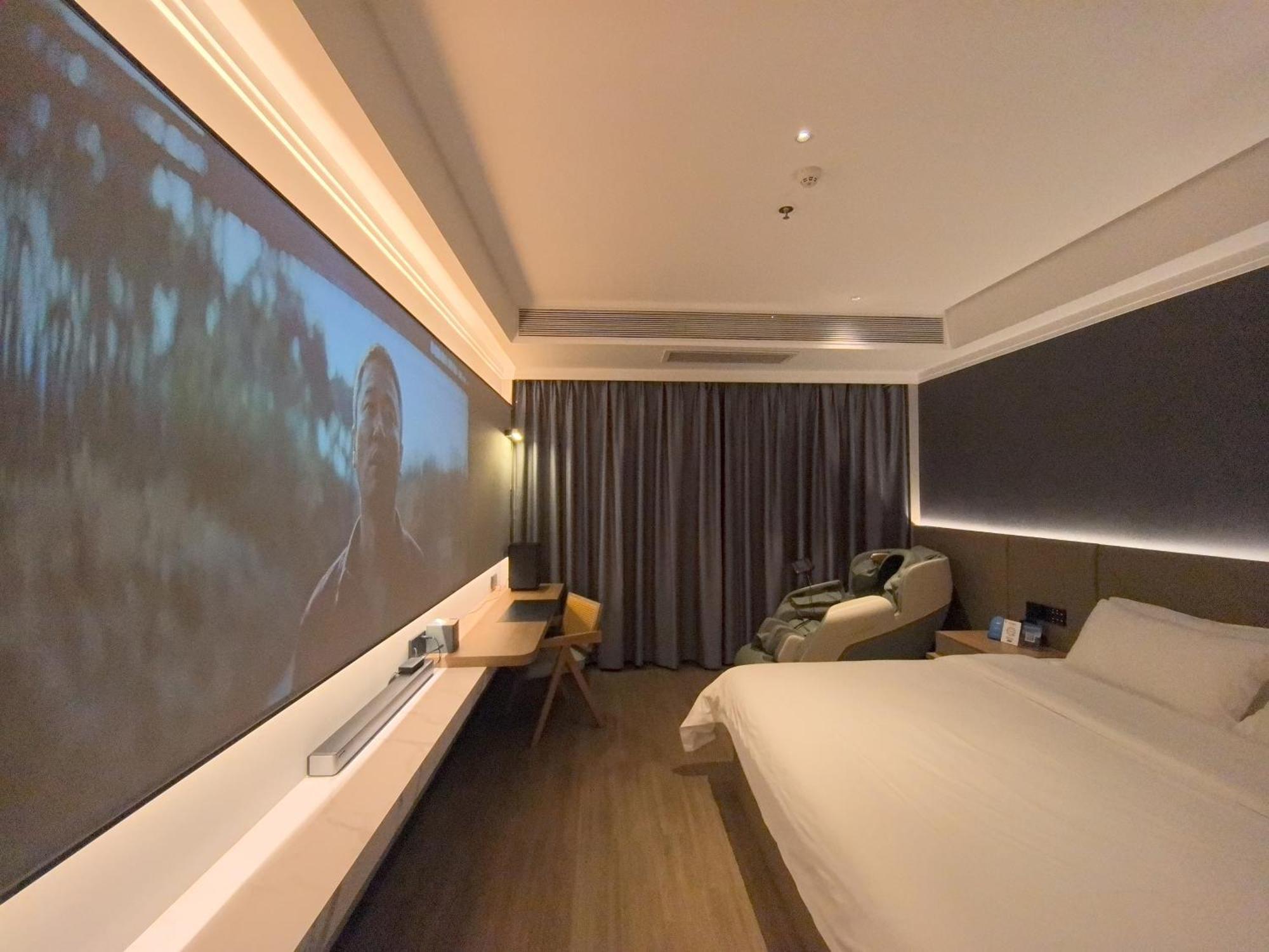 Luyue Hotel Movie Hotel Huaqiangbei Convention And Exhibition Center Branch Shenzhen Zewnętrze zdjęcie