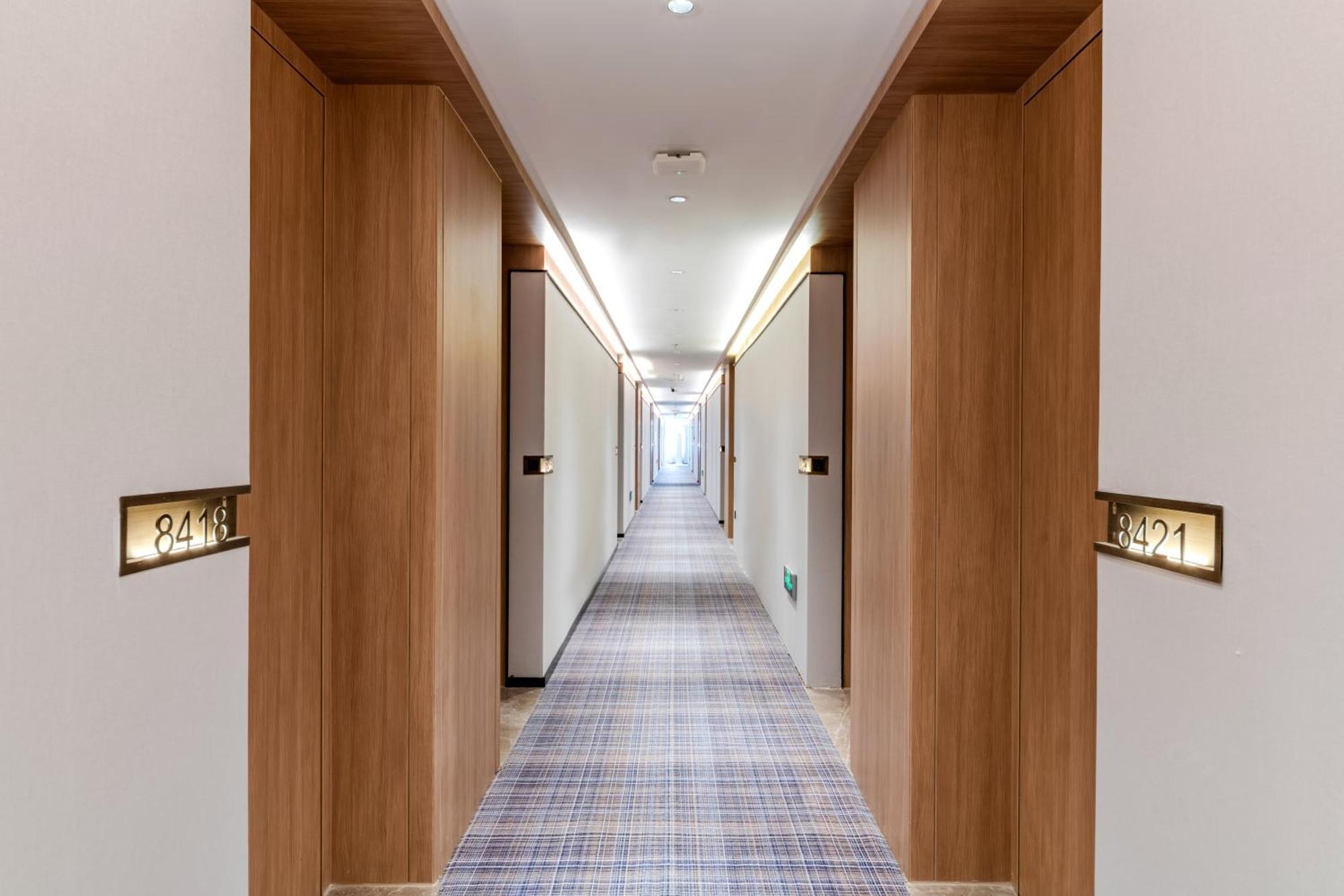 Luyue Hotel Movie Hotel Huaqiangbei Convention And Exhibition Center Branch Shenzhen Zewnętrze zdjęcie