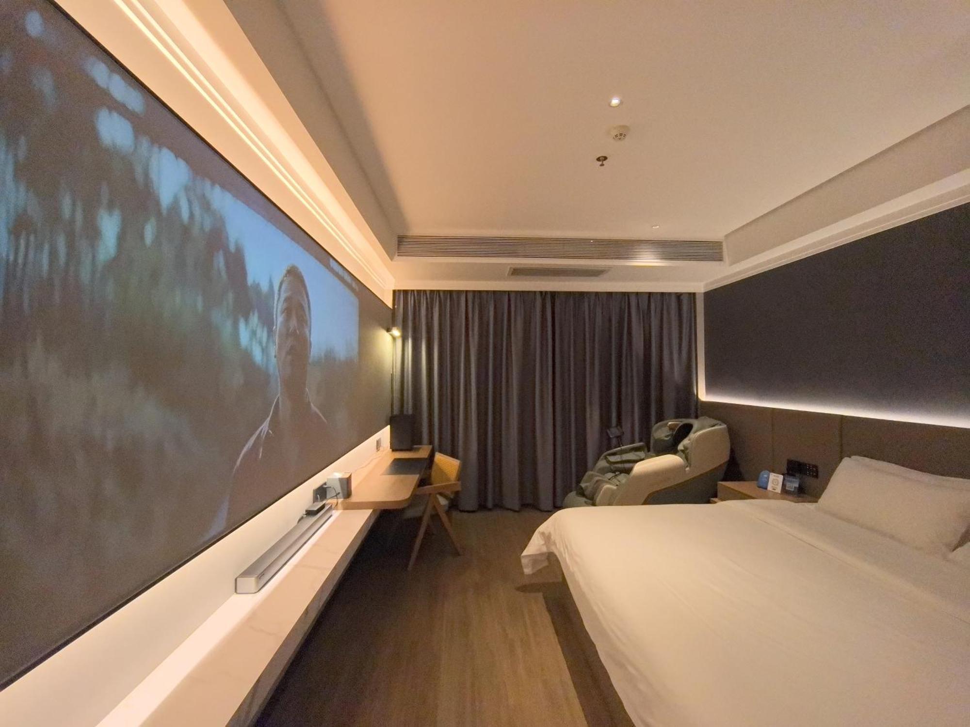 Luyue Hotel Movie Hotel Huaqiangbei Convention And Exhibition Center Branch Shenzhen Zewnętrze zdjęcie