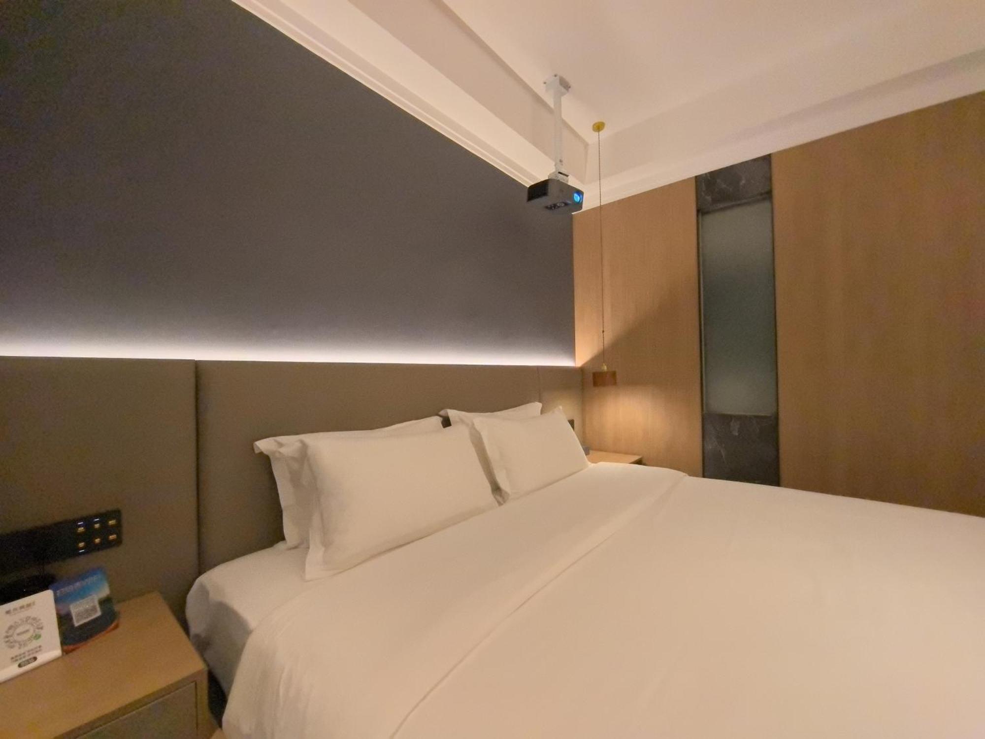 Luyue Hotel Movie Hotel Huaqiangbei Convention And Exhibition Center Branch Shenzhen Zewnętrze zdjęcie