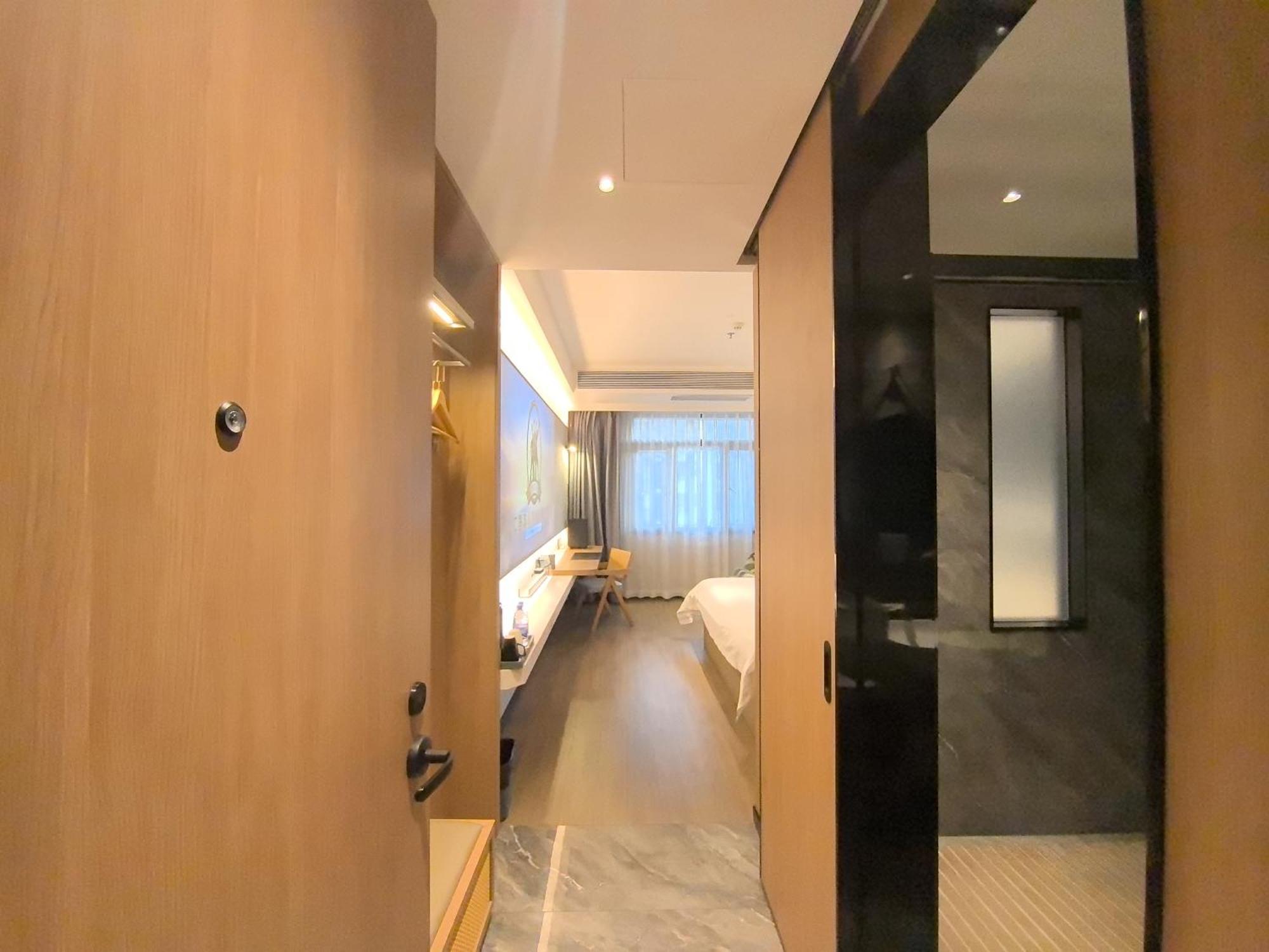 Luyue Hotel Movie Hotel Huaqiangbei Convention And Exhibition Center Branch Shenzhen Zewnętrze zdjęcie