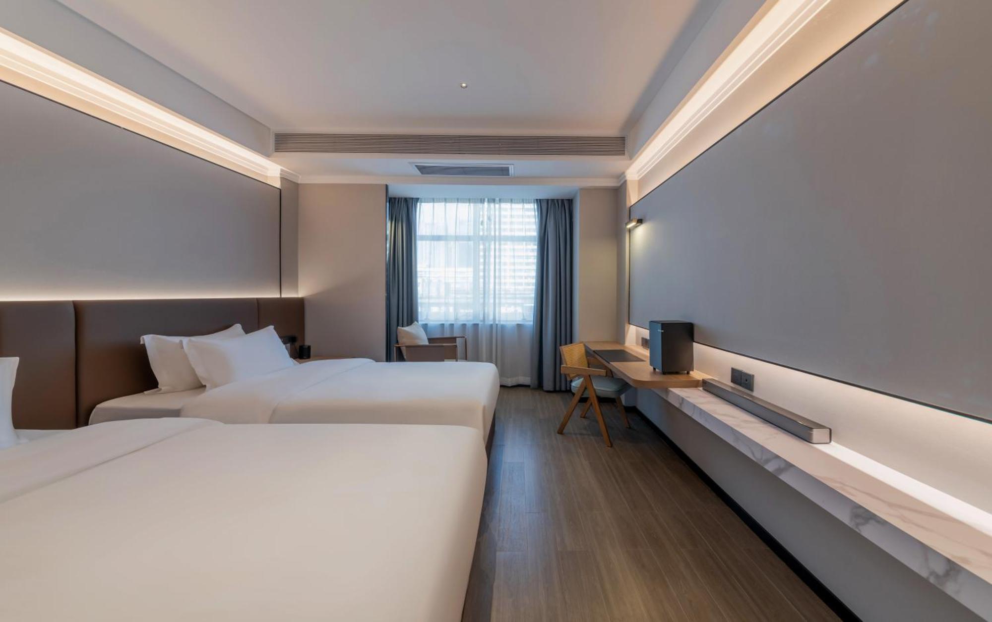 Luyue Hotel Movie Hotel Huaqiangbei Convention And Exhibition Center Branch Shenzhen Zewnętrze zdjęcie